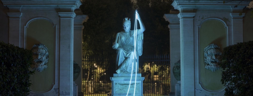 mostra François Morellet – Picnic romano a cura di Alessandro Gallicchio, con cinque opere dell’artista negli spazi storici di Villa Medici a Roma.