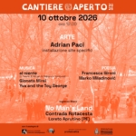 Locandina di Cantiere Aperto IV a No Man’s Land, Loreto Aprutino, con installazione di Adrian Paci